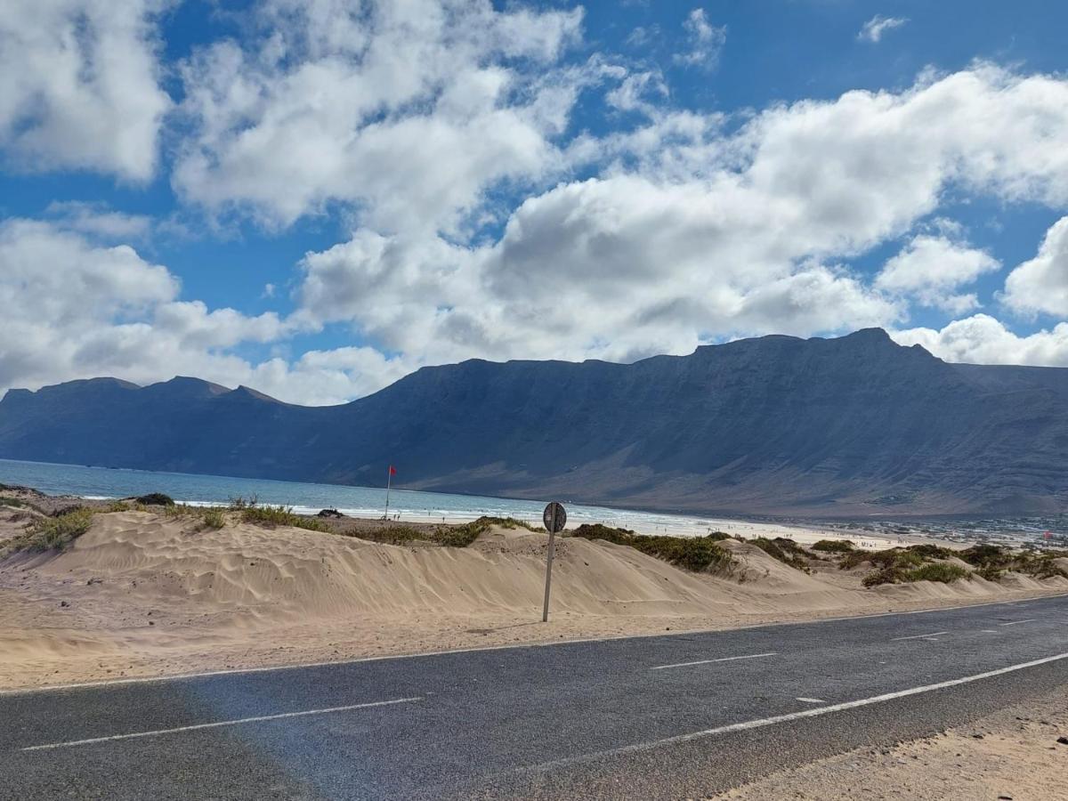Dunas De Famara Kültér fotó
